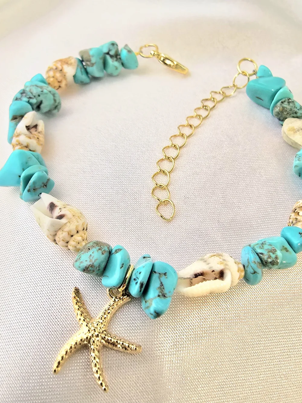 Turquoise‎ & Natural Shell Bead Bracelet w/ Gold Starfish Charm - Women Jewelry
